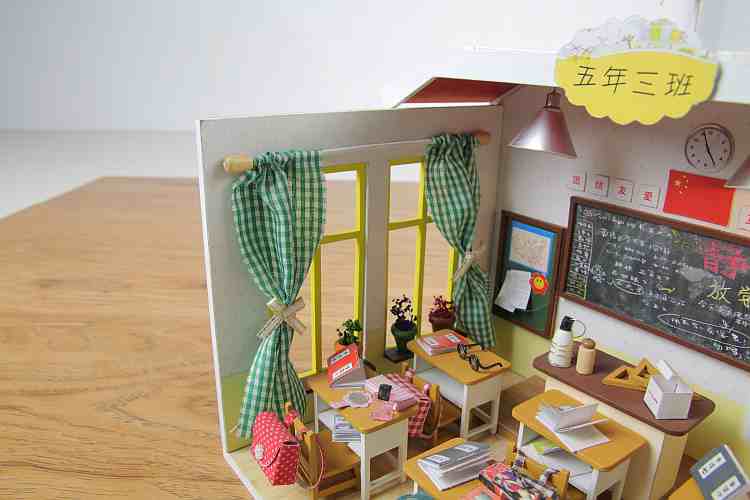 Seasons In The Sun DIY Miniature Dollhouse Kit