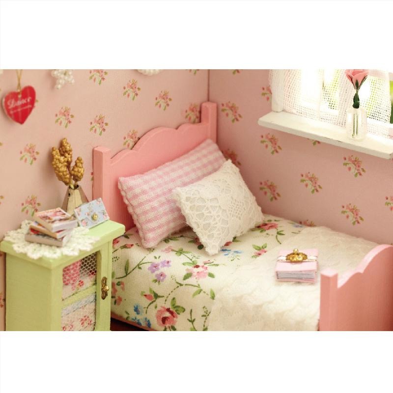 Sunshine Angel DIY Small Dollhouse