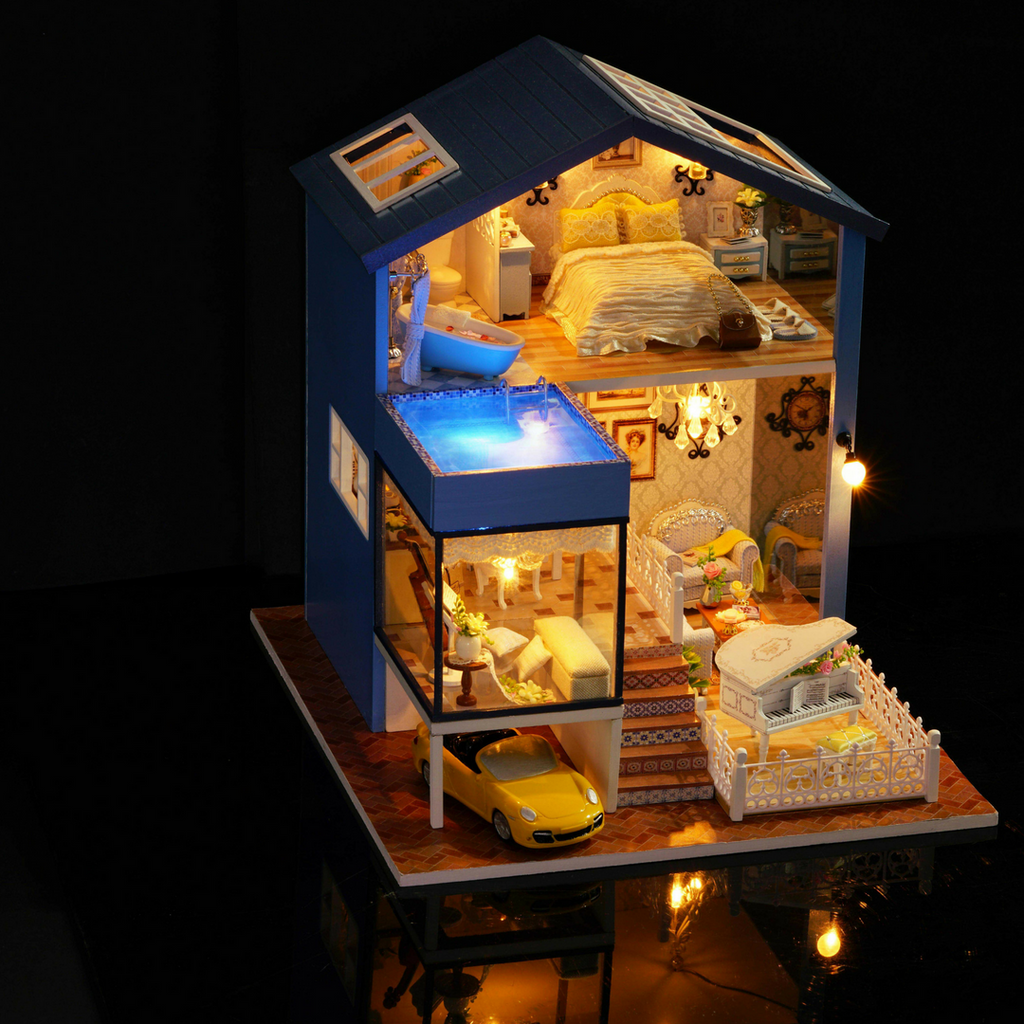 Seattle Yellow Car DIY Large Dollhouse