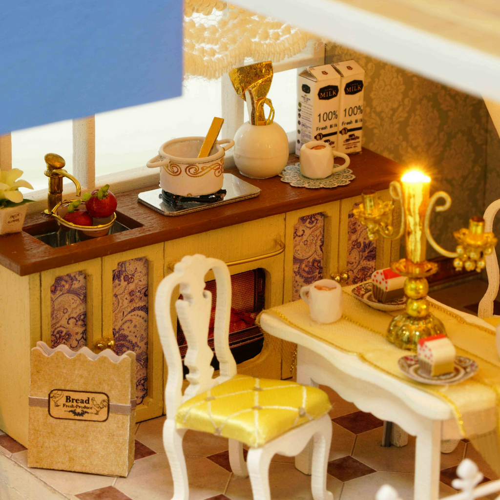 Seattle Yellow Car DIY Large Dollhouse
