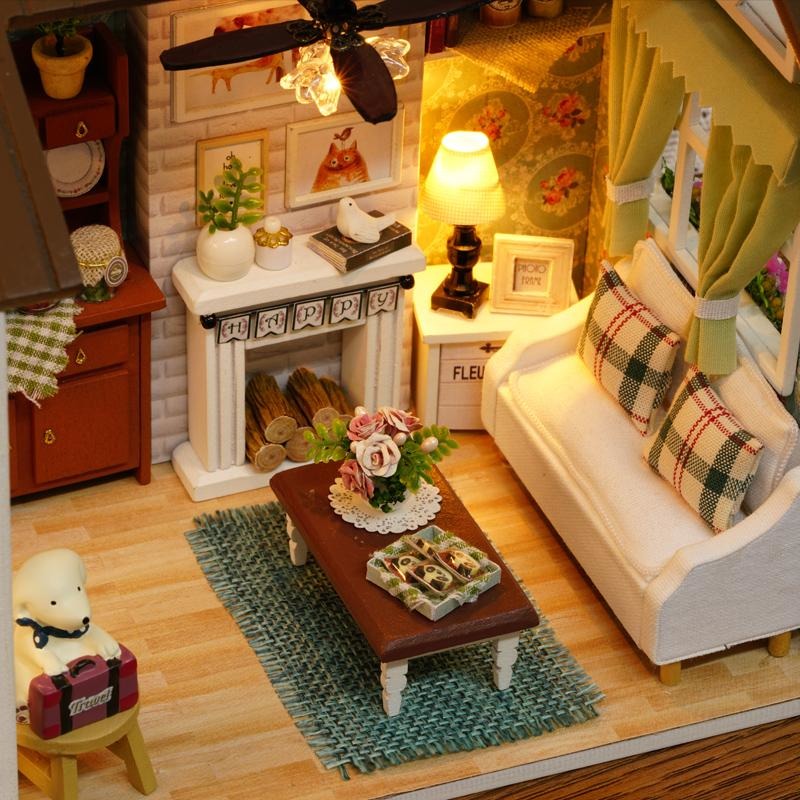 Blue Times DIY Miniature Dollhouse