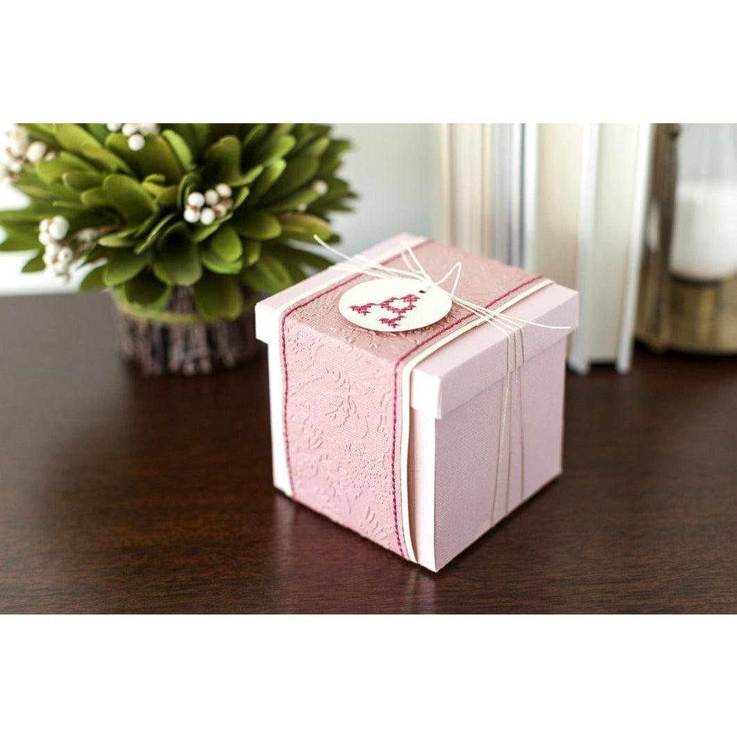 Anna Griffin® Aviary Embossing Folder 5x7