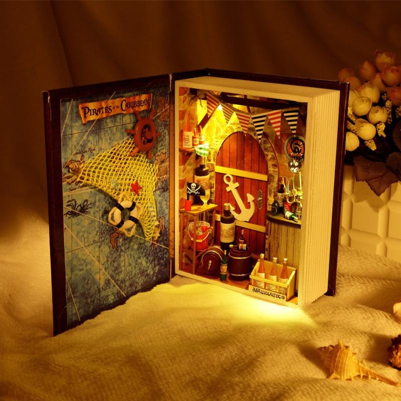 Sailor's Diary - DIY Book Series