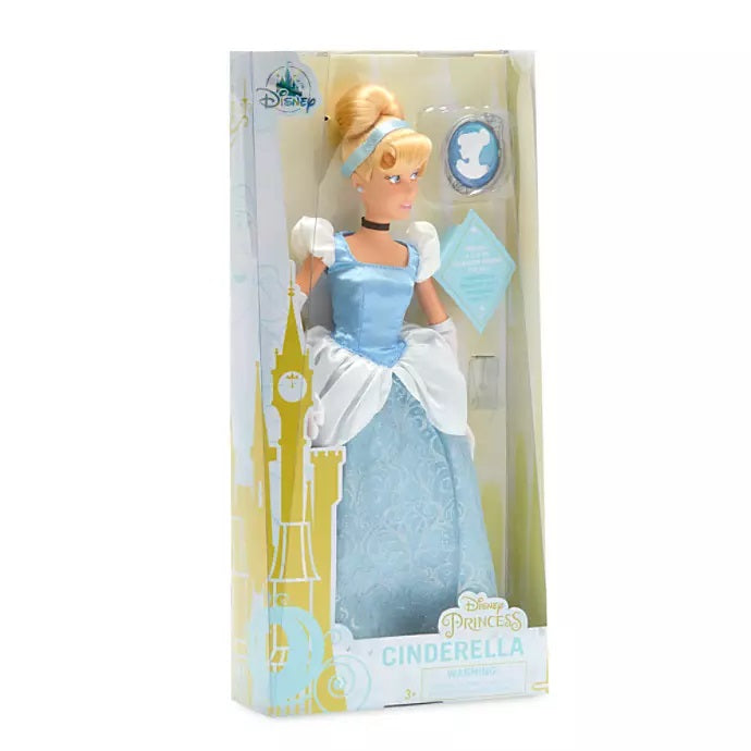 Cinderella Classic Doll with Pendant – 11 1/2''
