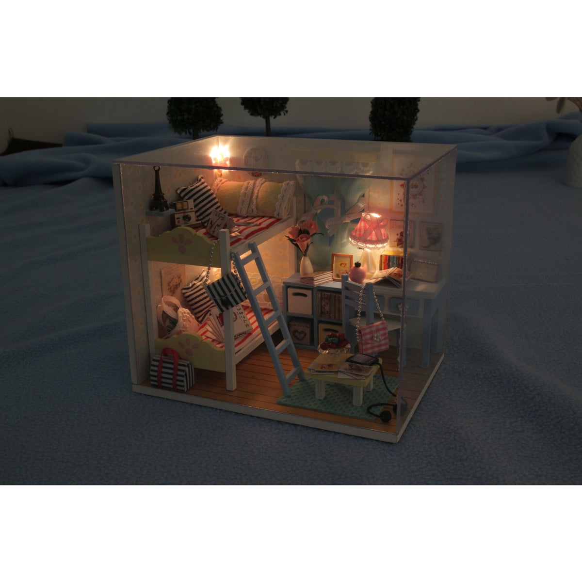 Youth Ever DIY Miniature Dollhouse