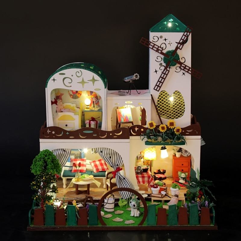 Cyan West Bank DIY Miniature Dollhouse