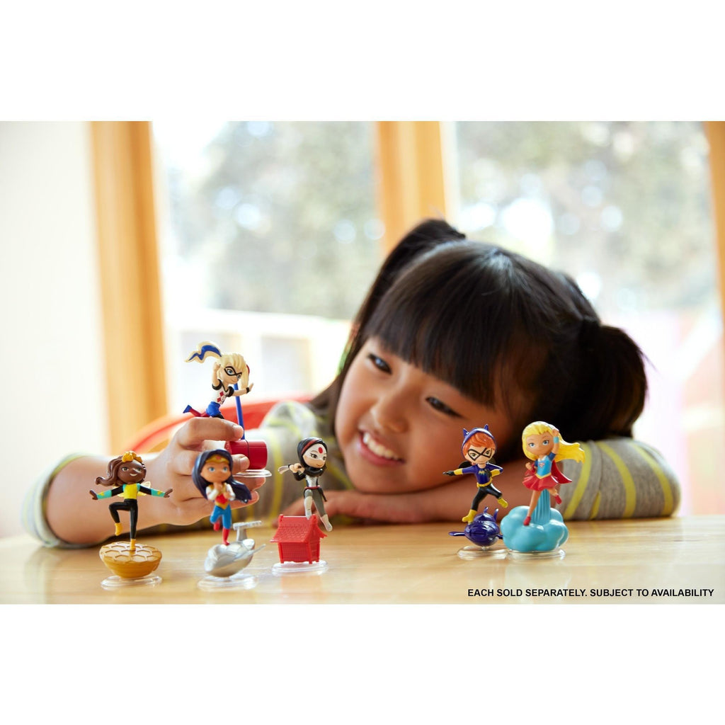 DC Super Hero Girls™ Supergirl™ Mini Figure Vinyls