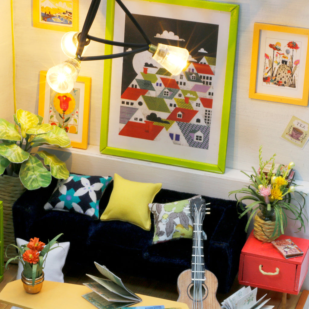Locus's Sitting Room DIY Small Dollhouse
