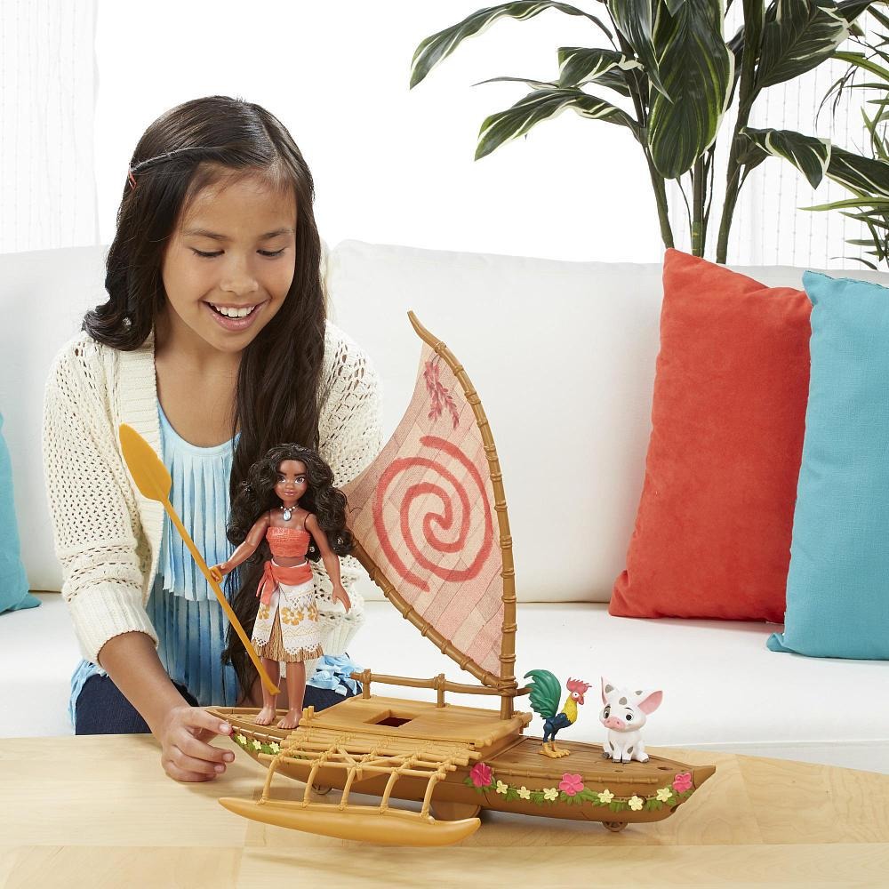 Disney Moana Starlight Canoe and Friends