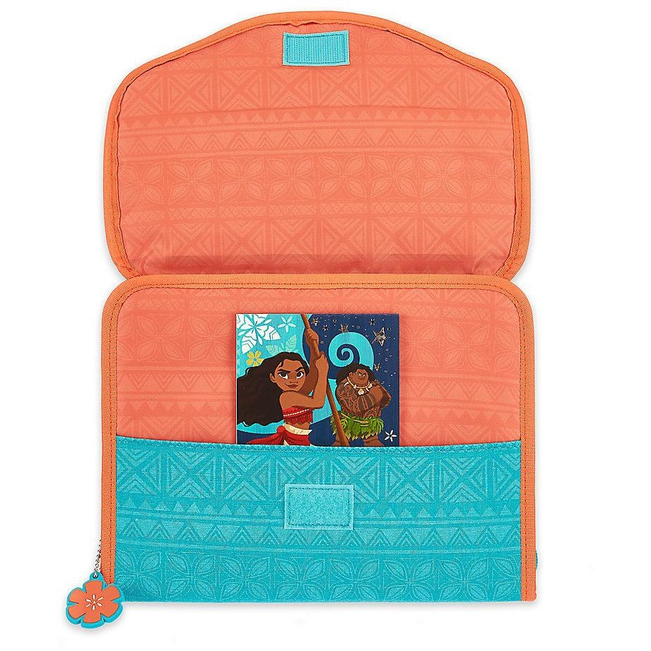 Disney Moana Zip-Up Stationery Kit