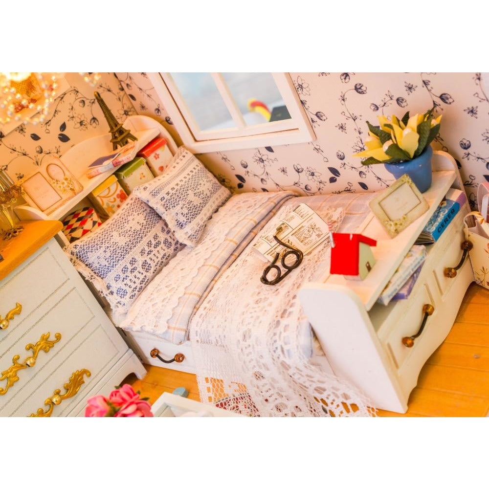Tempting Heart DIY Miniature Dollhouse