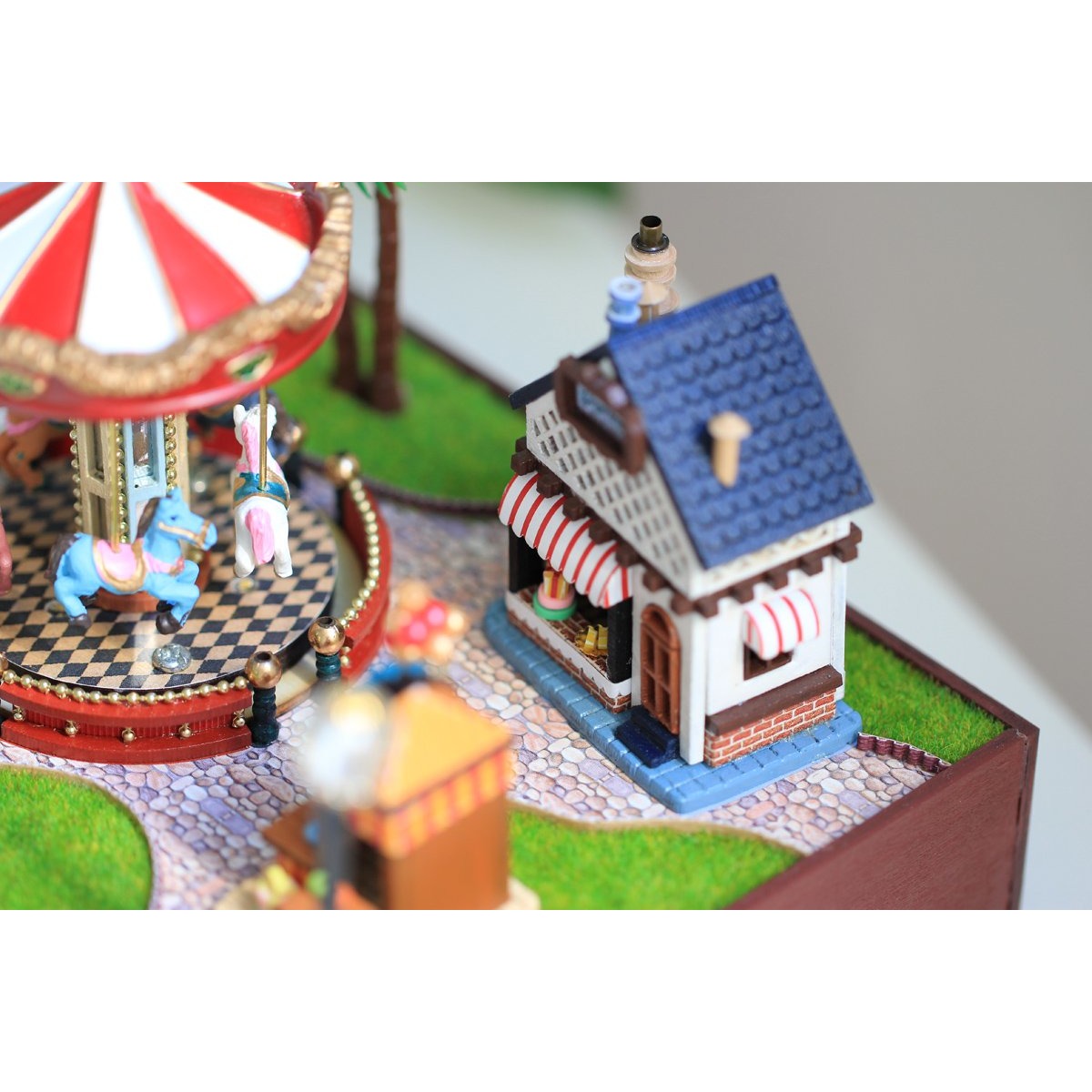 Carousel Happy Garden Sunshine Version DIY Music Box Series