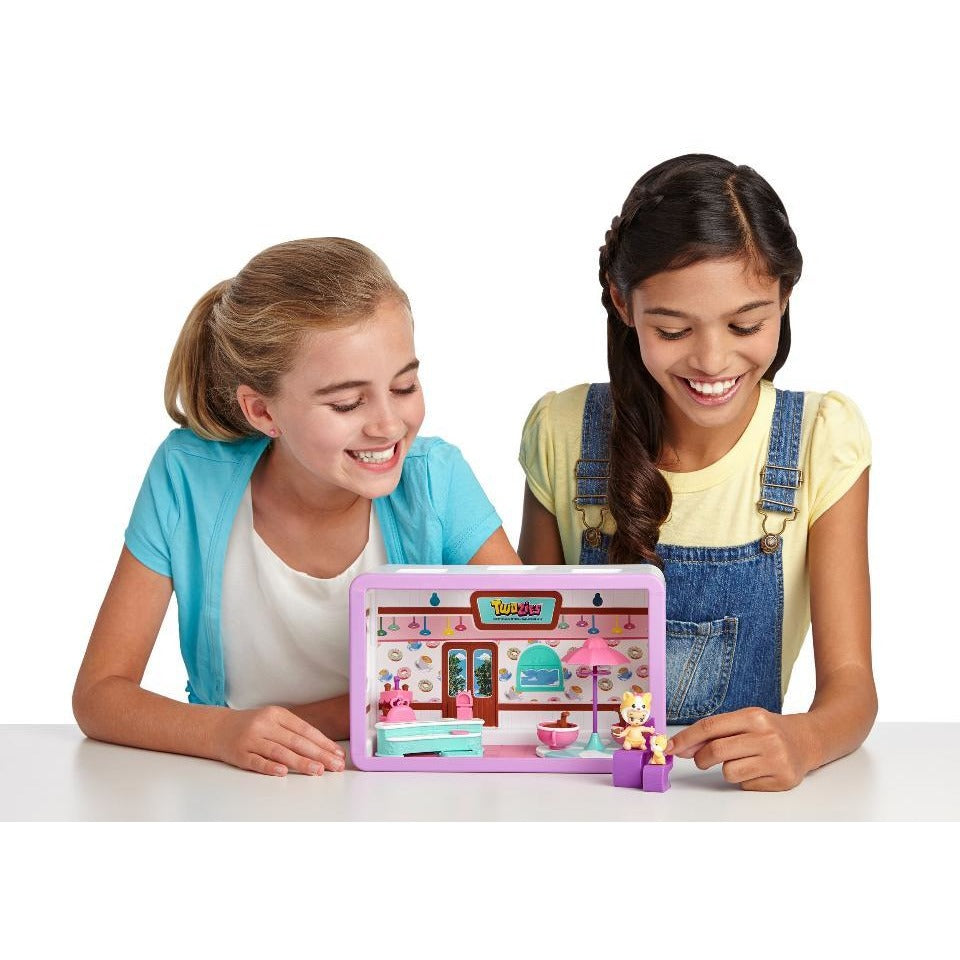 Twozies Two Playful Cafe Playset