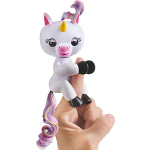 Fingerlings Unicorn - Gigi